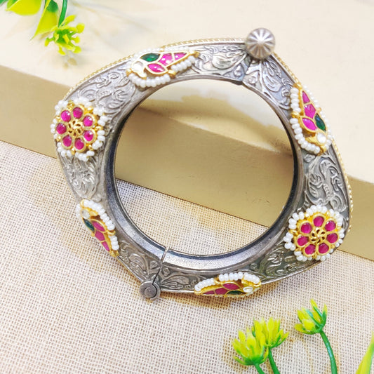 silver ghungroo kada