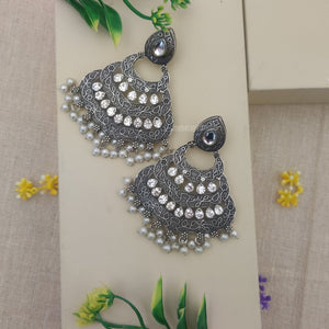 “Tara” Silver Look Alike Oxidised Earring “Tara” Silver Look Alike Oxidised Earring