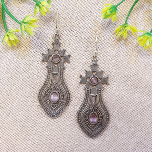 Oxidised dangle earring Oxidised dangle earring