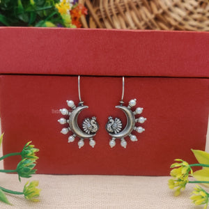 "Shailee" Silver Look Alike Oxidized Dangler "Shailee" Silver Look Alike Oxidized Dangler