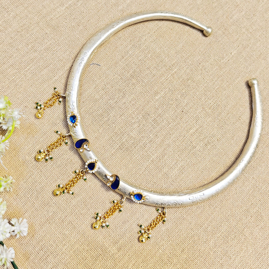 Fusey Silver Oxidised Hasli for Women