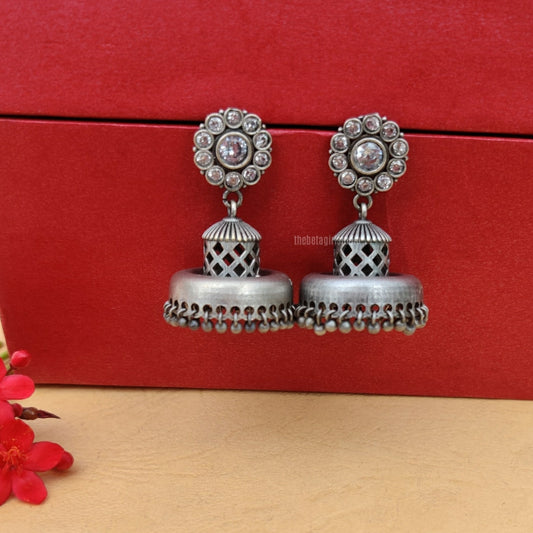 “Aakar” Silver Look Alike Oxidised Earring