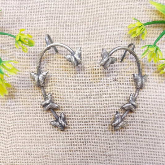 “Titlis” Butterfly Silver Look Alike Earcuff