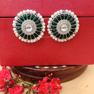 “Ebru” Silver Look Alike Oxidised Stud “Ebru” Silver Look Alike Oxidised Stud