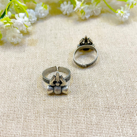 "Trishoolin" Silver Look Alike Oxidized Rings