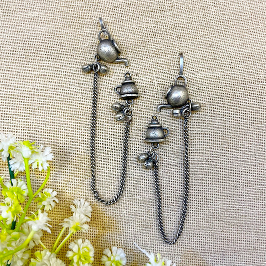 "Kettle" Silver Look Alike Oxidized Earcuff