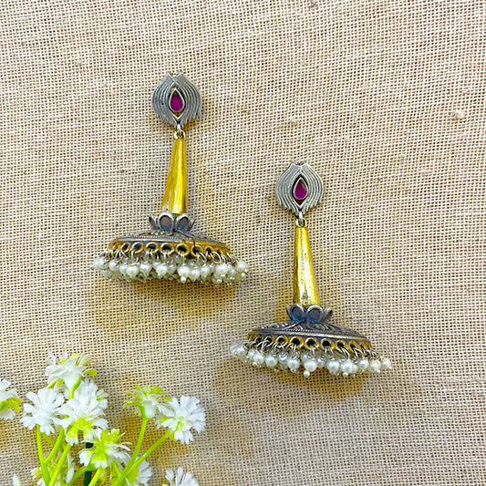 “Ishaan” Silver Look Alike Oxidised Earring