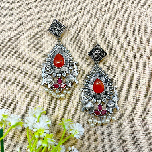 “Fleshy” Silver Look Alike Oxidised Earring