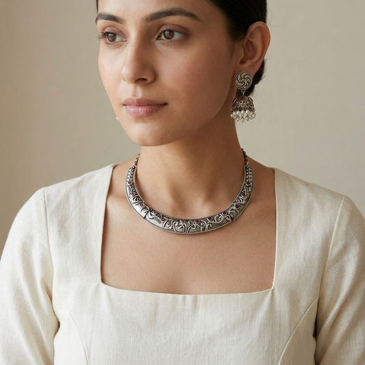 "Velvet"Silver Look Alike Oxidized Choker
