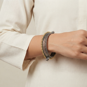 "Topaz"Silver Look Alike Dual Tone Kada "Topaz"Silver Look Alike Dual Tone Kada