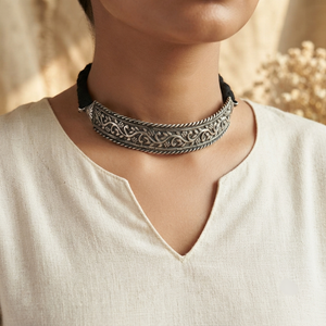 "Eras" Silver Look Alike Oxidized Choker "Eras" Silver Look Alike Oxidized Choker