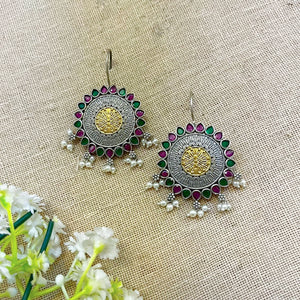 Dual Tone Dangler Dual Tone Dangler