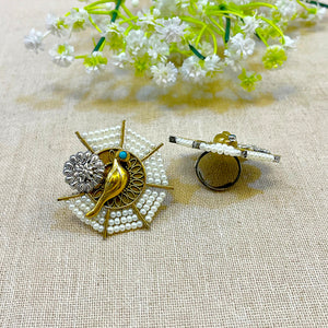 "Parrot" Silver Look Alike Oxidised Ring "Parrot" Silver Look Alike Oxidised Ring