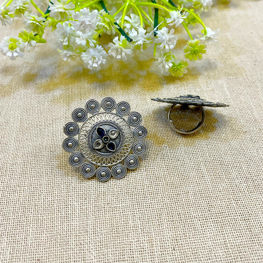 "Florine" Silver look Alike Oxidized Ring