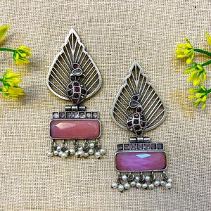 pink stone peacock shaped earrings pink stone peacock shaped earrings