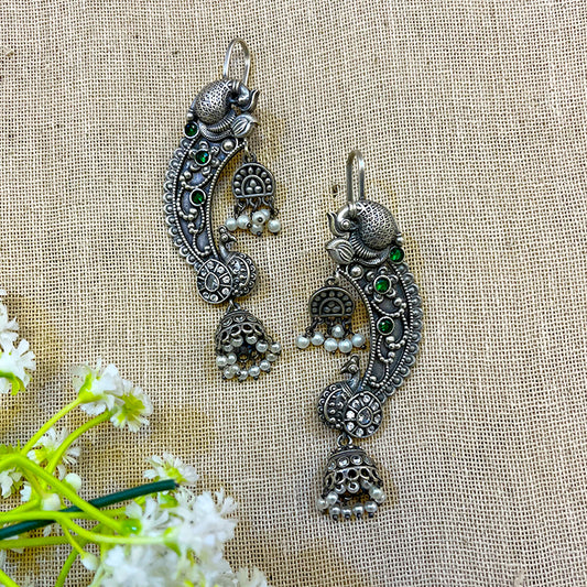 "Mandli" Silver Look Alike Oxidized Earcuffs