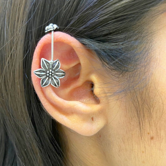"Sunflower" Silver Look Alike Earcuff