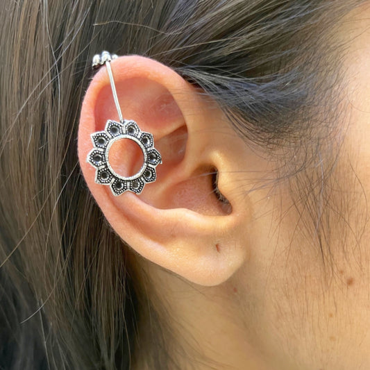 Oxidised Bugadi Earcuff