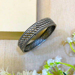 "Yet" Silver Look Alike Oxidized Kada "Yet" Silver Look Alike Oxidized Kada