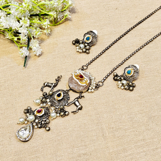 long necklace for women