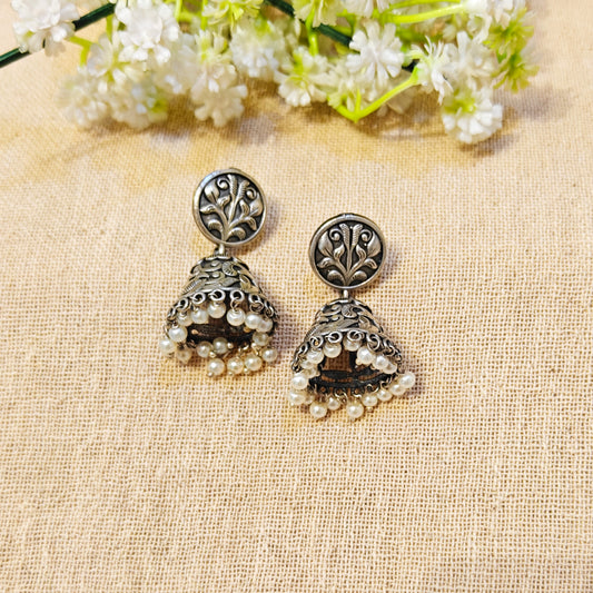 "Ethnic"Silver Look Alike Oxidized Earring