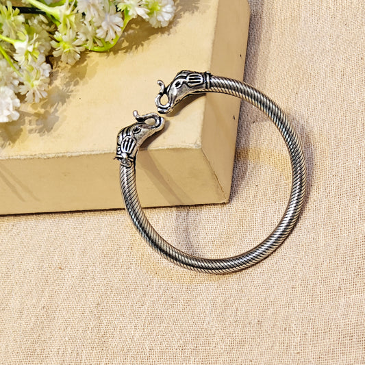 Silver kada bracelet