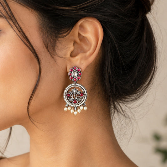 "Ivyy"Silver Look Alike Stone Earring
