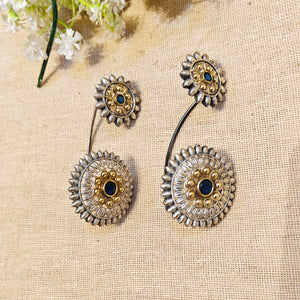 "Titli"Silver Look Alike Dual Tone Earcuff "Titli"Silver Look Alike Dual Tone Earcuff