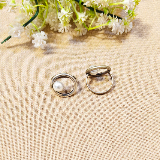 "Ovia"Silver Look Alike Oxidized Ring