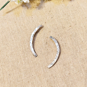 "Zoya"Silver Look Alike Oxidized Earcuff "Zoya"Silver Look Alike Oxidized Earcuff