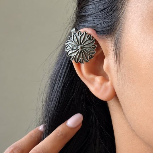 "Rumi"Silver Look Alike Earcuff