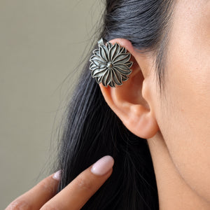 "Rumi"Silver Look Alike Earcuff "Rumi"Silver Look Alike Earcuff
