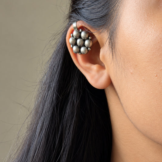 "Doots"Silver Look Alike Earcuff