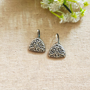 "Rumik"Silver Look Alike Earcuff "Rumik"Silver Look Alike Earcuff