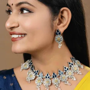 “Raavi” Silver Look Alike Oxidised Choker