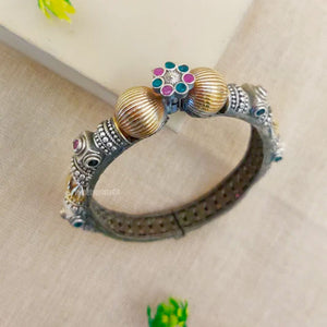 Dual tone ethnic kada Dual tone ethnic kada