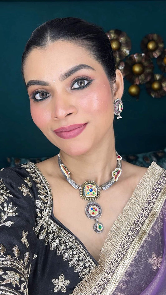 " Swarar " Silver Look Alike Kundan Choker