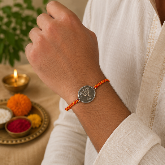 "Gannu"Silver Look Alike Rakhi