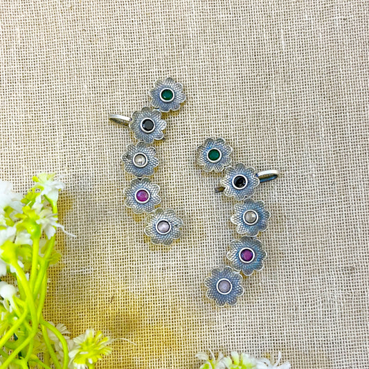 "Robin" Silver Look Alike Oxidized Earcuff