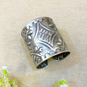 Silver cuff bracelet Silver cuff bracelet