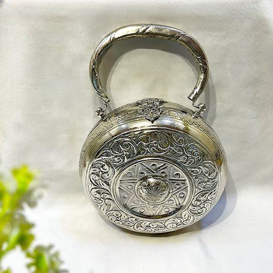 "Starp" Silver Look Alike Round Purse