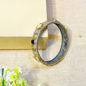 Silver bangle Silver bangle