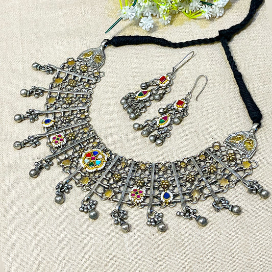 Kundan Choker