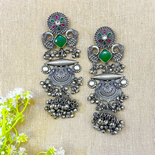 "Adamant" Silver Look Alike Oxidized Earring