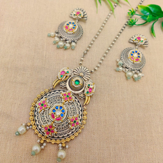 "Dueti" Silver Look Alike Dual Tone Kundan Necklace