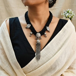 "Fiza" Silver Look Alike Oxidized Choker