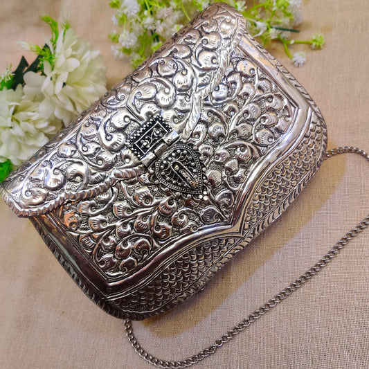 "Niyaz" Silver Look Alike Sling Bag