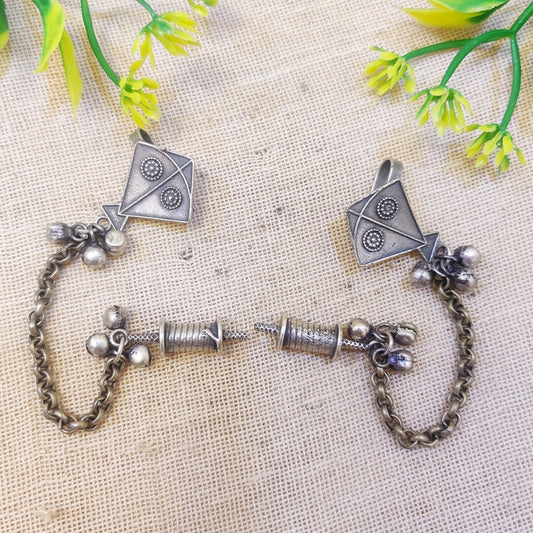 "Kite" Silver Look Alike Oxidized Earcuff