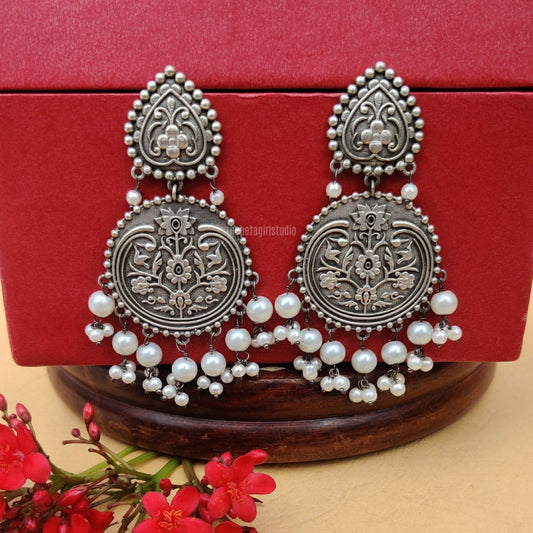 “Nanhi” Silver Look Alike Oxidised Earring