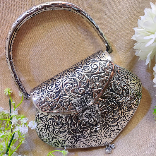 "Diyon" Silver look Alike Purse